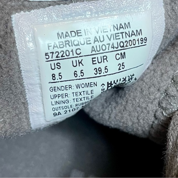 Converse Chuck Taylor All Star Platform Low Cozy Sherpa Purple Ore Size 8.5 - Picture 14 of 14